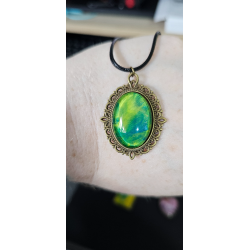 copie de copie de copie de copie de Celestial Tear - Handmade Fluid Art Necklace